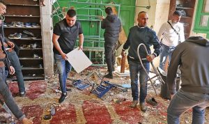 Tentara Israel Serang Warga Palestina di Masjid Al Aqsa, Tenaga Medis Dilarang Masuk