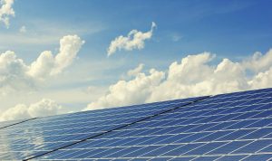 Mayoritas Masyarakat Global Mendukung Energi Terbarukan untuk Mitigasi Perubahan Iklim