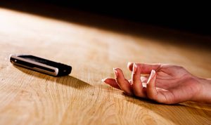 Dianggap Hina Nabi, Mahasiswi Dihakimi Massa Hingga Tewas Mengenaskan Ilustrasi mayat mahasiswi yang tewas di hakimi massa karena komentaranya di grup whatsapp yang dinilai hina nabi. (pixabay)