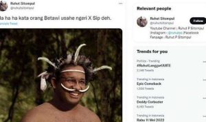 unggahan Ruhut Sitompul yang dinilai Tokoh Pemuda Papua sebagai penghinaan terhadap adat istiadat papua.