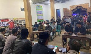 Musyawarah yang ditempuh untuk mencegah terulangnya kembali tragedi berdarah tawuran antara dua desa di Jepara. ANTARA/HO-polisi