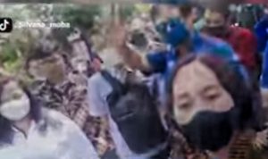Tangkapan layar video viral karyawan Unilever adu mulut dengan manajemen terkait PHK karyawan
