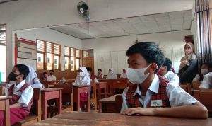 Kegiatan PTM di tengah Pandemi Covid 19. Foto. Sandi Nugraha.