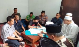 Pengikut ajaran sesat Mahfudiyanto akhirnya tobat. (humas Polres Pasuran)