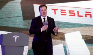 Elon Musk dan Tesla Diduga Diskriminasi dan Pelecehan Seksual di Pabrik