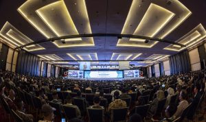 Dihadapan ribuan Delegasi GPDRR, Megawati Minta Dunia Bersatu Hadapi Ancaman Bencana Kemanusiaan Sejumlah delegasi mengikuti penutupan Global Platform for Disaster Risk Reduction (GPDRR) 2022 di Nusa Dua, Bali, Jumat (27/5/2022). GPDRR 2022 berlangsung pada 23-28 Mei 2022 di Bali resmi ditutup dan akan diselenggarakan selanjutnya di Swiss. ANTARA FOTO/Aprillio Akbar/nym.