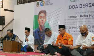 Dihadiri Masyarakat Umum dan Berbagai Komunitas, JQR Gelar Doa Bersama di Saparua untuk Keselamatan Emmeril