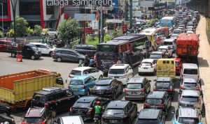 Ilustrasi: Arus balik. (FOTO: MIFTAHULHAYAT/JAWA POS)