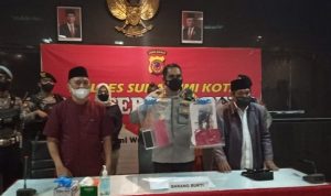 Pria yang Injak Al Quran Ternyata Karena Istrinya Marah, Begini Kata Polisi