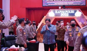 Airlangga Hartarto mengatakan, dengan kerja keras Polri adanya kelonggaran kebijakan mudik tidak ditemukan lonjakan kasus Covid-19