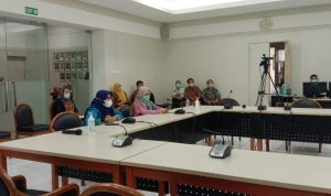 RSHS Bandung klarifikasi terkait pasien kanker stadium 4 yang meninggal akibat kelalaian petugas. Jumat (20/5). (Foto: Sandi Nugraha/Jabar Ekspres)