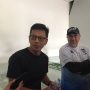 Direktur PT Persib Bandung Bermartabat, Teddy Tjahjono, saat memberi paparan kepada wartawan di Stadion Gelora Bandung Lautan Api, Selasa (24/5).