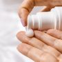 ILUSTRASI: penggunaan sunscreen. (Pixabay)