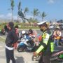 Patung Jokowi di Mandalika Ramai Dikunjungi Warga saat Libur Lebaran