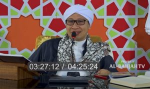 Bolehkah Sedekah dengan Uang Pinjaman? Begini Jawaban Buya Yahya