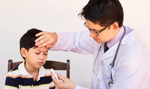 Ancaman Hepatitis Misterius, Pemkot Bandung Belum Rencanakan Pembatasan PTM Ilustrasi: anak muncul gejala hepatitis misterius (freepik)