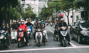 Apakah Melanggar Lalu Lintas Termasuk Dosa? Ini Jawaban Buya Yahya Pernahkah Anda melanggar lalu lintas? lantas, apakah perbuatan tersebut termasuk ke dalam dosa?