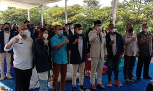 Gubenur Jabar, Ridwan Kamil seusai mengukuhkan 108 content creator menjadi Smiling West Java 2022. Selsa (21/6). Foto. Sandi Nugraha.