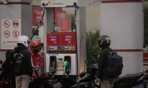 llustrasi pembelian BBM sebelum menggunakan aplikasi mypertamina. (Deni Armansyah/Jabar Ekspres)