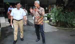 Rencana kenaikan tarif masuk Candi Borobudur akhirnya ditunda oleh Gubernur Jawa Tengah Ganjar Pranowo dan Menteri Koordinator Bidang Kemaritiman dan Investasi (Menko Marves) Luhut Binsar Pandjaitan (istimewa)