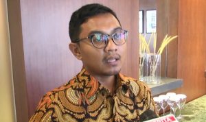 Konstelasi Politik Dipredisi Ketat, KIB Layak Diperhitungkan Direktur Eksekutif CSIS Arya Fernandes ketika memberikan pendapat tentang KIB