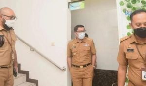Kondisi Ridwan Kamil di Hari Pertama Kerja Usai Kehilangan Putranya Beredar Foto Kondisi Ridwan Kamil di Hari Pertama Kerja Usai Tertimpa Musibah