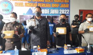 BNN Jabar Berhasil Amankan Paket Sabu 1 Kg di Bogor