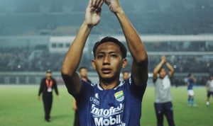 Dukungan Bobotoh di Stadion Membuat Beckham Putra "Merinding"