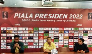 Pengakuan Pelatih Persebaya atas Kedalaman Persib, Aji Santoso: Persib Punya Para Pemain Mewah Pengakuan Pelatih Persebaya atas Kedalaman Persib, Aji Santoso: Persib Punya Para Pemain Mewah