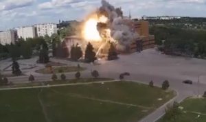 Konflik Ukraina-Rusia Terus Mencekam, Seorang Anak Kecil Tewas, Dua Warga Amerika Terancam Hukuman Mati Konflik Ukraina-Rusia Terus Mencekam, Seorang Anak Kecil Tewas, Dua Warga Amerika Terancam Hukuman Mati