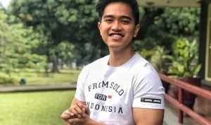 Komentar Lucu Kaesang, Tanggapi Wajah Presiden Jokowi di Stupa Candi Komentar Lucu Kaesang, Tanggapi Wajah Presiden Jokowi di Stupa Candi