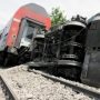 kecelakaan kereta api ( Photo: NETWORK PICTURES/AFP)