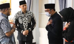 Datangi Ridwan Kamil untuk Takziyah, AHY Sampaikan Belasungkawa Atas Kepergian Eril