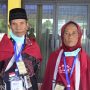 Mang Eme dan Istri, Icih Salsih Surya bisa pergi naik haji dari penghasilannya mengayuh becak.