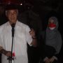 Gubernur Jawa Tengah, Ganjar Pranowo mengunjungi Gedung Pakuan untuk menyampaikan belasungkawa serta menghadiri salat jenazah Emmeril Kahn Mumtadz atau Eril.
