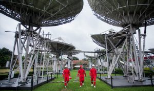 Dorong Pemerataan Akses Internet di Seluruh Indonesia, Telkomsat Peroleh Hak Labuh Starlink dari Kominfo