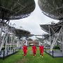 Dorong Pemerataan Akses Internet di Seluruh Indonesia, Telkomsat Peroleh Hak Labuh Starlink dari Kominfo