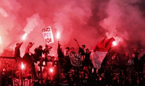 Penyebab Suporter Bola Menjadi Anarkis, Ini Kata Psikolog Penyebab Suporter Bola Menjadi Anarkis, Ini Kata Psikolog