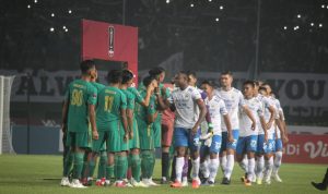 Dok. Pertandingan Grup C Piala Presiden 2022, Persib Vs Persebaya di Stadion GBLA Bandung. Jumat (17/6) lalu. (Foto: Deni/Jabar Ekspres)