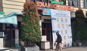 Halaman depan SMA Negeri 1 Cicalengka. (Yanuar/Jabar Ekspres)
