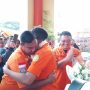 Mantan Kepala Kantor SAR Bandung, Deden Ridwansah yang kini menjabat sebagai Kepala Kantor SAR Lampung saat perpisahan bersama anggota Basarnas Kantor SAR Bandung. (Yanuar/Jabar Ekspres)