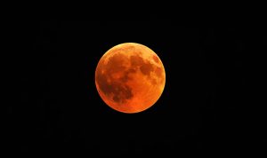 Ilustrasi bulan purnama stoberi (freepik)
