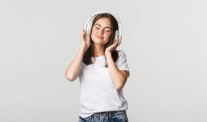 Ilustrasi Aplikasi Download Lagu MP3 Gratis dengan Kualitas Terbaik (freepik)