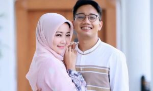 Pesan Terakhir untuk Eril dari Atalia Praratya Atalia Praratya dan anaknya Emmeril Kahn Mumtadz. (Foto: Instagram @qka.attamimi)