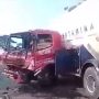 TANGKAPAN LAYAR: Truk tangki LPG terlibat kecelakaan beruntun di Jalan Pantura, Desa Santing, Kecamatan Losari, Kabupaten Indramayu pada Minggu (5/6) pukul 07.00 WIB.
