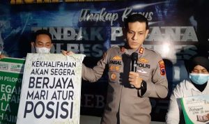 Bikin Resah, Polisi Tangkap Tiga Anggota Khilafatul Muslimin Polres Brebes tangkap tiga anggota Khilafatul Muslimin yang membuat resah. (radar tegal)