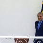 Mahathir Mohamad Klarifikasi Pernyataan Ingin Mengklaim Riau dan Singapura