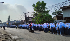 Kedatangan Jenazah Eril di Cimaung Disambut Ratusan Pelajar