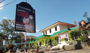 Kantor Desa Haurngombong, Kecamatan Pamulihan, Kabupaten Sumedang. (Yanuar/Jabar Ekspres)