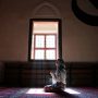 Salah satu waktu mustajab membaca Ayat Seribu dinar adalah saat sholat tahajut. (pixabay)